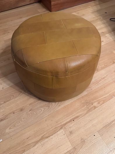 ottoman/stool