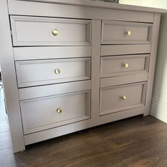 2 x chest of drawer