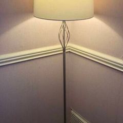 tall room lamp