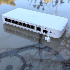 Ubiquiti Switch Flex 2.5G POE + 10G uplink + SFP