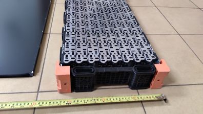 DIY battery boxes, case for 21700 cells, 4 kW capacity