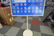32" Portable Touchscreen TV