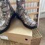 boot Bnwt snakeskin effect ankle boots size 39 bellucci brand rubber soled Image 3