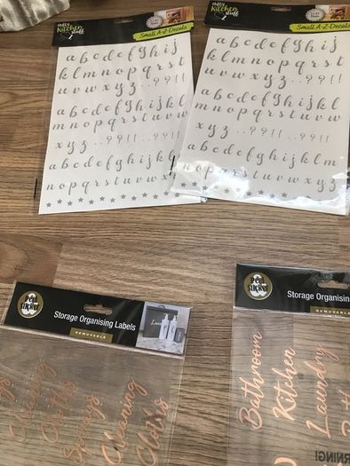 Storage organising labels