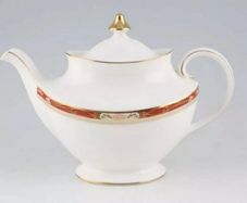 Pristine Vintage Royal Doulton "Sandon" Tea Pot