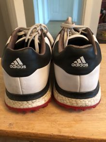 golf shoes