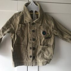 Carter's baby boy beige jacket with pockets age 12 months - as new