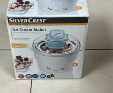 Ice cream maker