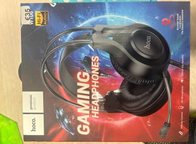 gaming headphones