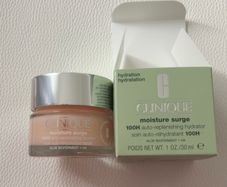 Clinique moisture surge 100H auto-replenishing hydrator 30ml