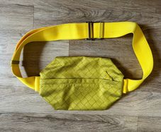 Bottega Veneta Cross Cross Body Bag (large)