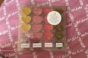 18 mini heart wax melts