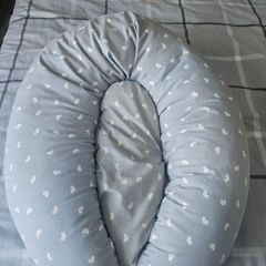 Pregnancy Pillow/Breastfeeding pillow