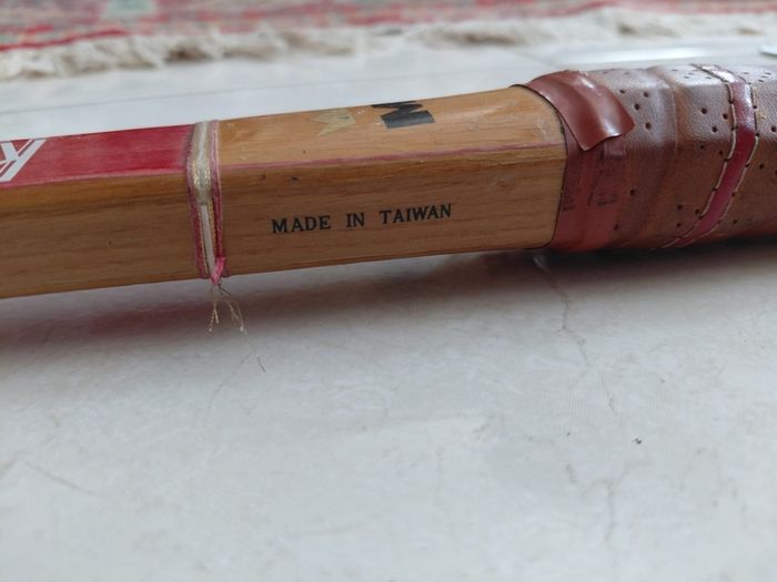 Vintage Tennis Racket Montana Redstroke includes a metal Zephyr maintenance cross for reinforcement 1970s