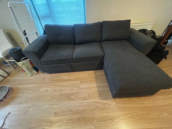 Corner Sofa & Storage