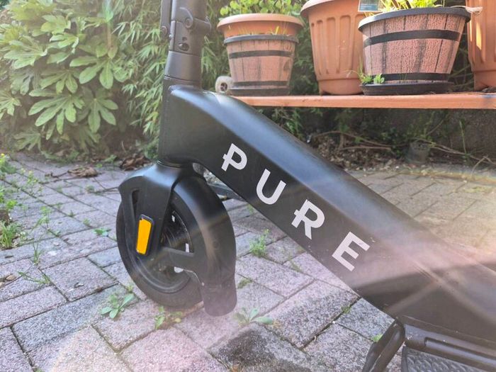 Pure advance electric scooter