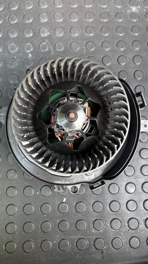 Steering wheel & Heater blower fan for Skoda Octavia A7 2013