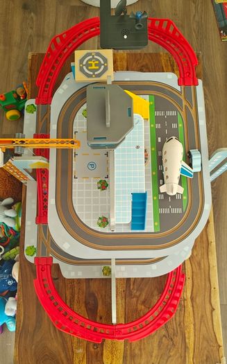 Hape Mega City