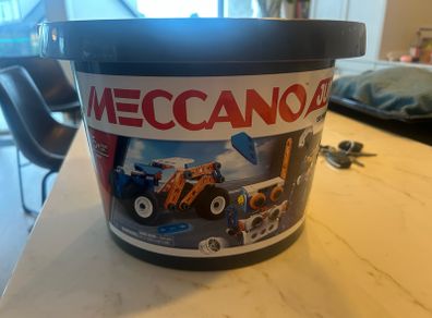 Meccano