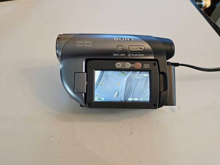 Sony DCR-DVD705E vintage DVD Handycam camcorder
