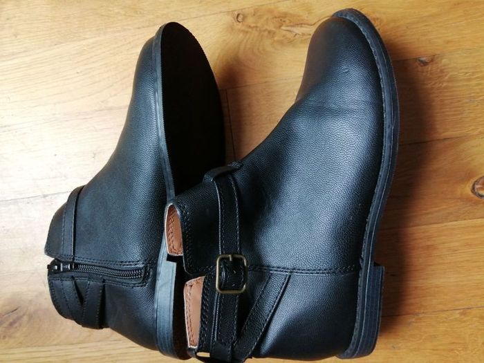 BNWT Gap girls boots