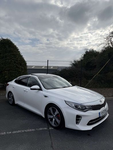2017 Kia optima gt line