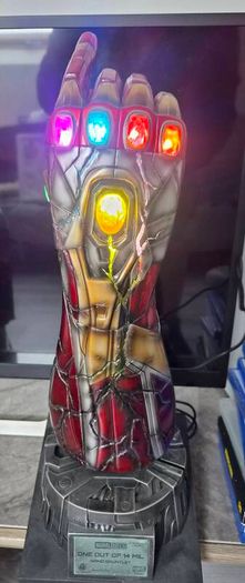 Beast Kingdom Avengers Endgame Nano Gauntlet