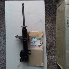 Nissan Sunny N14 Front Strut.
