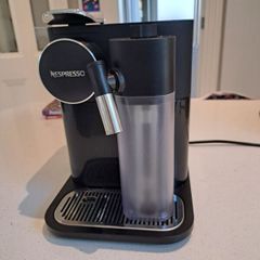 DeLonghi Gran Latissima coffee machine