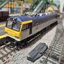 Hornby Class 92 loco Image 4