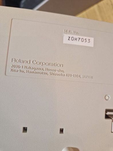 Roland TR-09