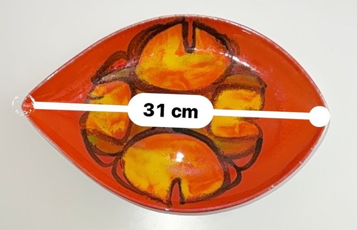 Poole Pottery Delphis Plate (Shape 91)