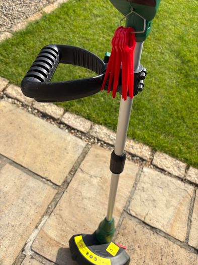 Cordless grass edge trimmer