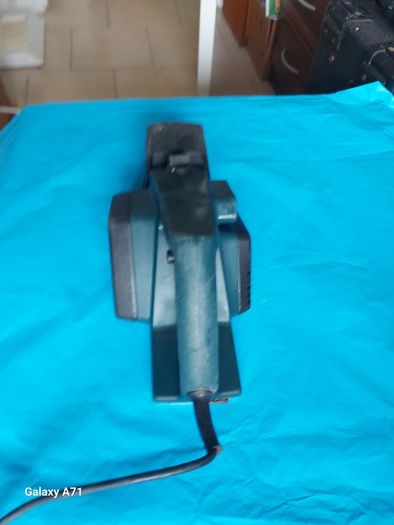 BLACK & DECKER KW713 Planer 400W in excellent condition, working perfect