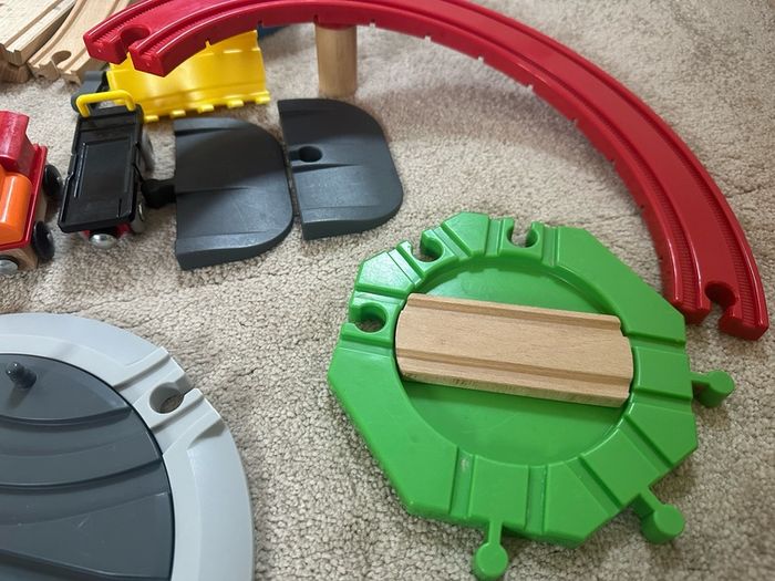Train set and accessories