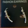 Droplet style diamond costume jewellery earrings Image 4