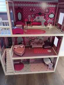 doll house