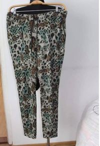 Vero moda animal print joggers pants size XL UK16 EU44 Perfect condition Postage included