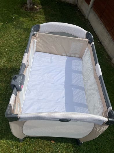 Graco Contour Electra Travel Cot