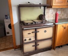 Waterford Stanley Oil-fired range cooker/boiler