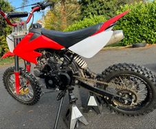 Dirt bike