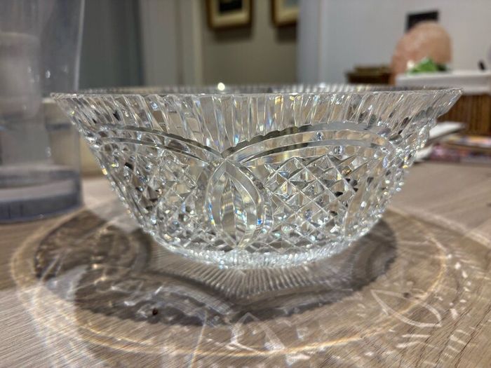 Crystal bowl