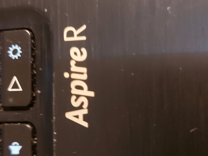 Acer Aspire R14, in excellent cosmetic condition, for parts or repair, No SSD or RAM, everything else is good