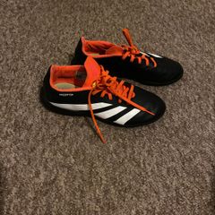 Astro, Adidas predator