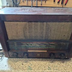 Vintage Philips radio