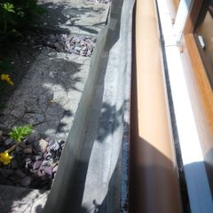 Piece of Aluminium guttering