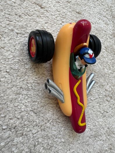 Disney Store Mickey Mouse Racers Disney The Roadster Racers Mickey's Hot Diggity Dogster Ricercar Racer Racing Hotdog approx. 11.5 cm length Used Please see photos