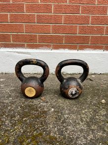 8kg Kettlebells