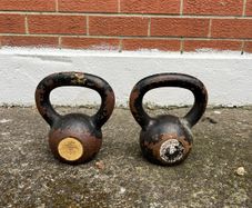 8kg Kettlebells