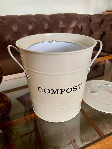 Retro Kitchen Countertop Compost Bin Food Waste Caddy